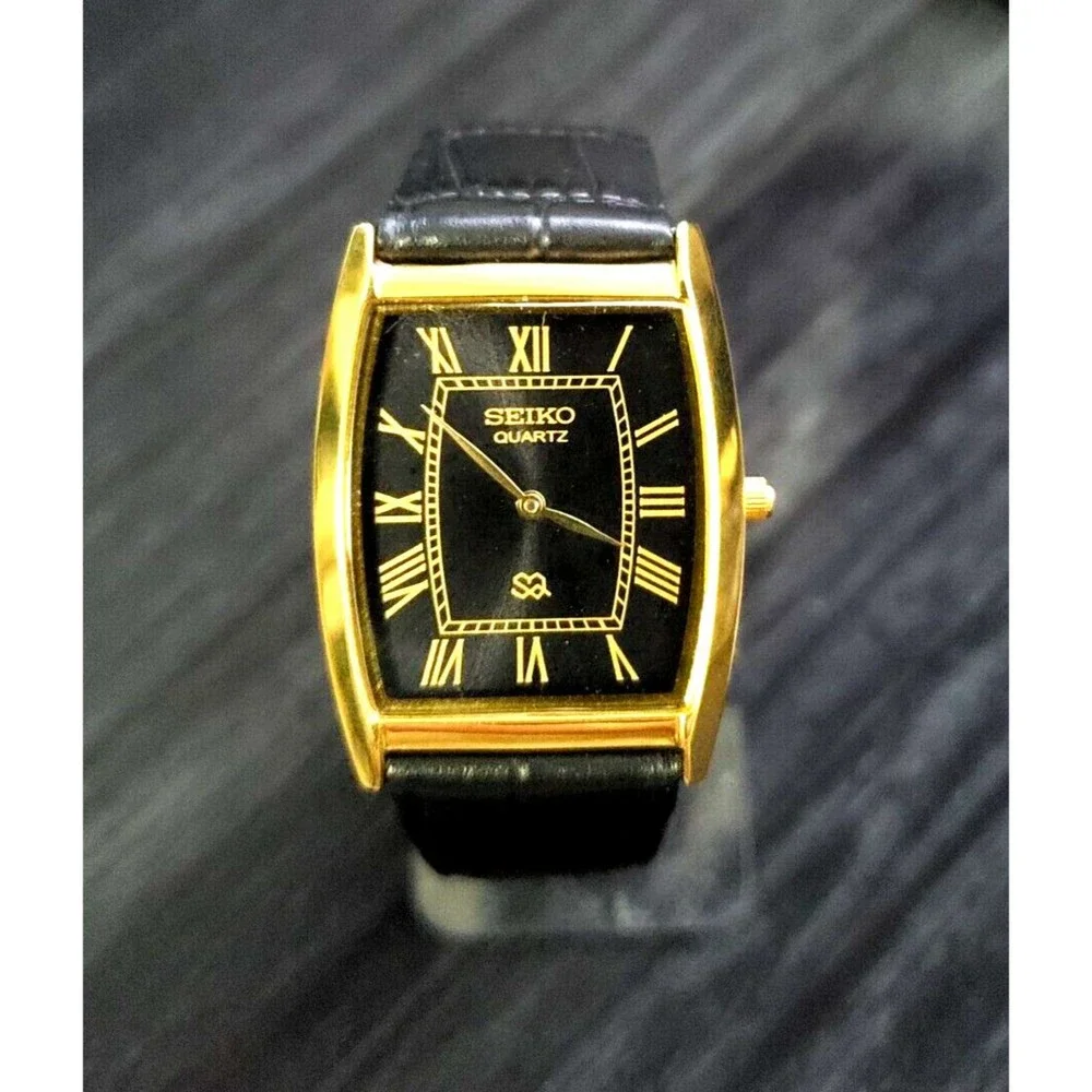 Vintage Seiko New Old Stock Men's Classic Tank‎ Barrel Gold Black Wa…